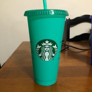 Single Starbucks color changing cups